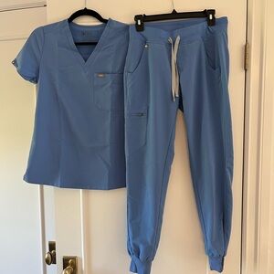 Figs Light Blue Scrub Set